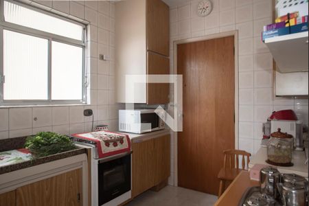 Apartamento à venda com 90m², 2 quartos e 2 vagasCozinha