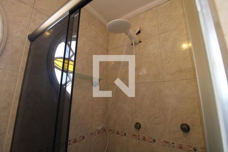 Casa para alugar com 147m², 3 quartos e 2 vagasChuveiro banheiro comum