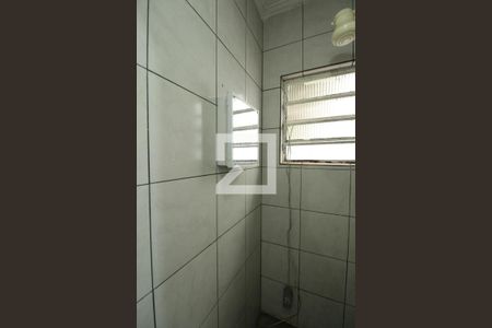 Banheiro de casa para alugar com 1 quarto, 40m² em Vila Oratorio, São Paulo