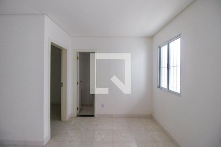 Sala de apartamento à venda com 1 quarto, 28m² em Vila Paulo Silas, São Paulo