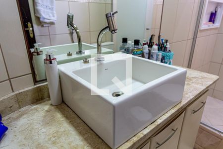 Apartamento à venda com 144m², 2 quartos e 2 vagasDetalhe do Banheiro da Suite