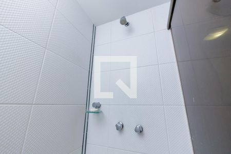 Casa de condomínio à venda com 490m², 6 quartos e 5 vagas Casa de condomínio à venda com 490m², 6 quartos e 5 vagasBanheiro 1