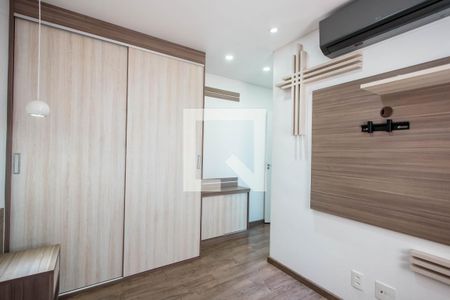 Suite de apartamento para alugar com 2 quartos, 61m² em Vila Oratório, São Paulo