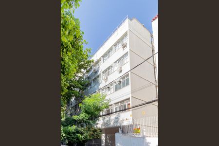 Apartamento à venda com 54m², 1 quarto e sem vagaFachada