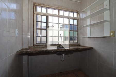Apartamento para alugar com 30m², 1 quarto e sem vagaSala/Cozinha