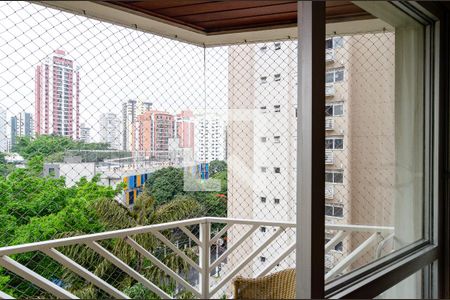 Apartamento para alugar com 67m², 2 quartos e 1 vagaVaranda