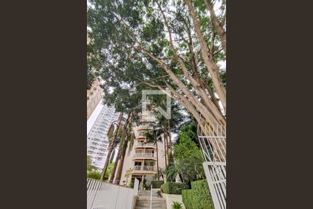 Apartamento para alugar com 67m², 2 quartos e 1 vagaFachada