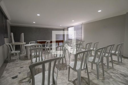 Apartamento à venda com 96m², 3 quartos e sem vagaSalão de Festas