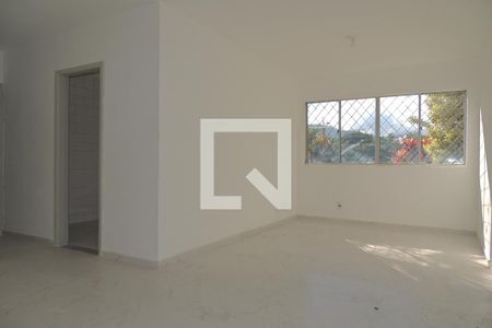 Sala  de apartamento para alugar com 1 quarto, 40m² em Freguesia (jacarepaguá), Rio de Janeiro