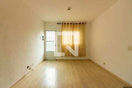 Sala  de casa de condomínio para alugar com 2 quartos, 50m² em Metalúrgicos, Osasco