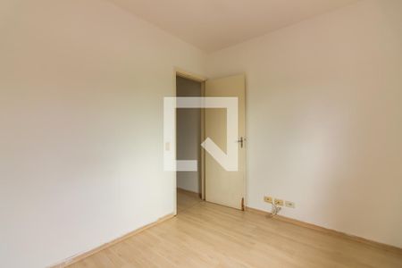 Quarto 1 de casa de condomínio para alugar com 2 quartos, 50m² em Metalúrgicos, Osasco