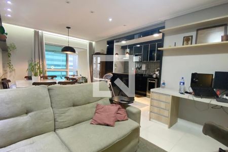 Sala de apartamento para alugar com 2 quartos, 76m² em Empresarial 18 do Forte, Barueri