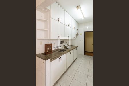 Apartamento para alugar com 138m², 3 quartos e 1 vagaCozinha