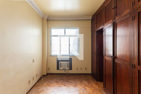 Apartamento para alugar com 138m², 3 quartos e 1 vagaSuíte