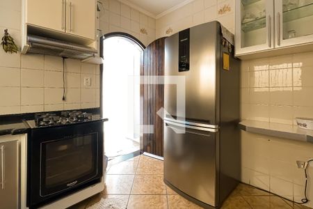 Casa à venda com 172m², 3 quartos e 2 vagas Casa à venda com 172m², 3 quartos e 2 vagasCozinha