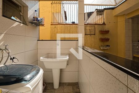 Casa à venda com 172m², 3 quartos e 2 vagas Casa à venda com 172m², 3 quartos e 2 vagasÁrea de Serviço