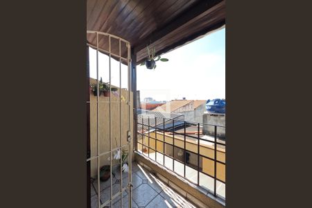 Casa à venda com 172m², 3 quartos e 2 vagas Casa à venda com 172m², 3 quartos e 2 vagasVaranda da Suíte