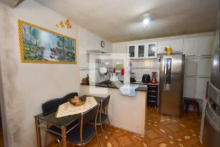 Casa à venda com 72m², 3 quartos e 1 vagaCozinha