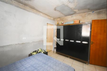 Quarto 2 de casa à venda com 3 quartos, 72m² em Vila Nova Galvão, São Paulo