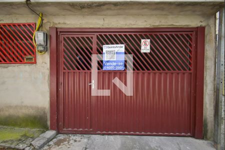 Casa à venda com 72m², 3 quartos e 1 vagaFachada