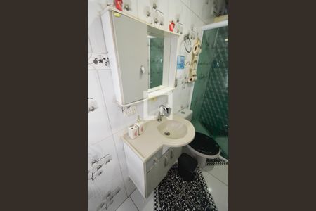 Casa à venda com 72m², 3 quartos e 1 vagaBanheiro 2