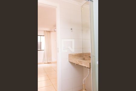 Banheiro de apartamento para alugar com 2 quartos, 42m² em Planalto Verde, Ribeirão Preto