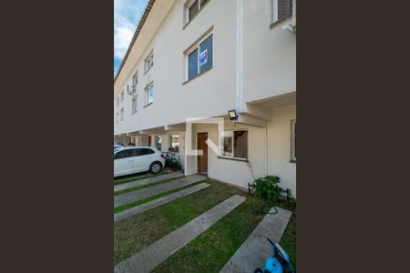 Casa de condomínio à venda com 52m², 2 quartos e 1 vagaFachada