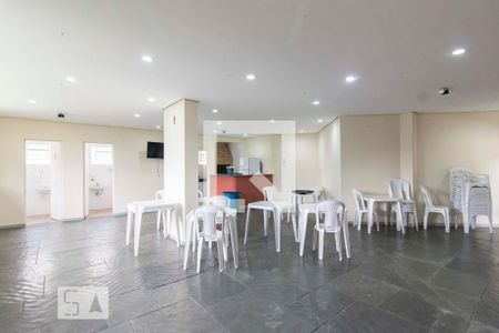 Apartamento à venda com 46m², 2 quartos e 1 vaga Apartamento à venda com 46m², 2 quartos e 1 vagaÁrea comum - Salão de festas