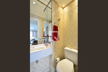 Apartamento à venda com 185m², 4 quartos e 3 vagas Apartamento à venda com 185m², 4 quartos e 3 vagasLababo