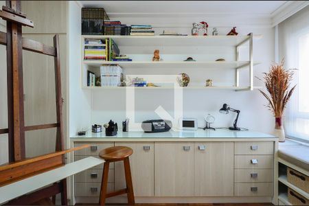 Apartamento à venda com 185m², 4 quartos e 3 vagas Apartamento à venda com 185m², 4 quartos e 3 vagasQuarto 1