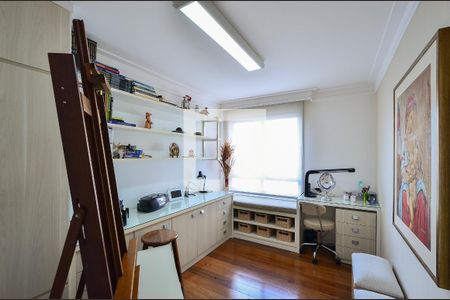 Apartamento à venda com 185m², 4 quartos e 3 vagas Apartamento à venda com 185m², 4 quartos e 3 vagasQuarto 1