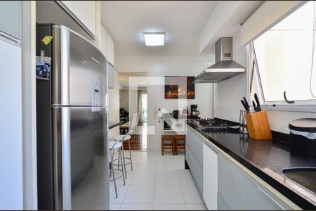 Apartamento à venda com 185m², 4 quartos e 3 vagas Apartamento à venda com 185m², 4 quartos e 3 vagasCozinha