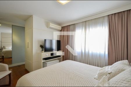 Apartamento à venda com 185m², 4 quartos e 3 vagas Apartamento à venda com 185m², 4 quartos e 3 vagasSuíte 2