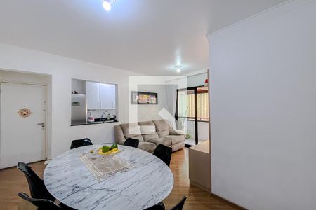 Apartamento à venda com 69m², 3 quartos e 1 vagaSala