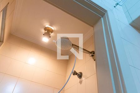 Apartamento para alugar com 75m², 2 quartos e sem vagaBanheiro de Serviço