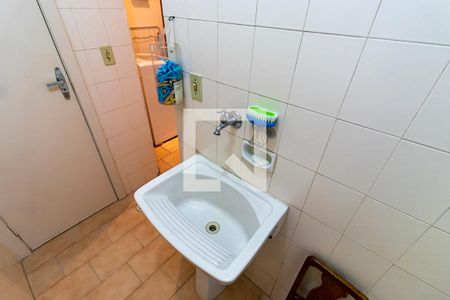 Apartamento para alugar com 75m², 2 quartos e sem vagaÁrea de Serviço