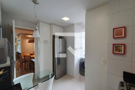 Apartamento à venda com 102m², 3 quartos e 3 vagasCozinha