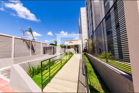 Apartamento à venda com 48m², 2 quartos e 1 vaga Apartamento à venda com 48m², 2 quartos e 1 vagaFachada