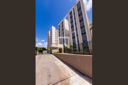 Apartamento à venda com 48m², 2 quartos e 1 vaga Apartamento à venda com 48m², 2 quartos e 1 vagaFachada