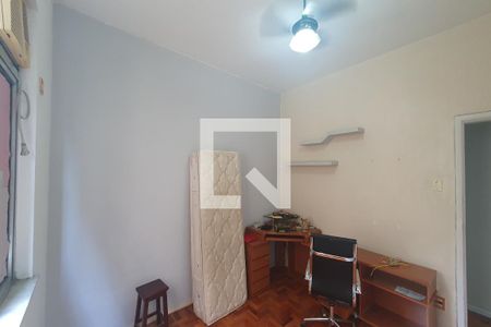 Quarto 1 de apartamento à venda com 3 quartos, 120m² em Grajau, Rio de Janeiro