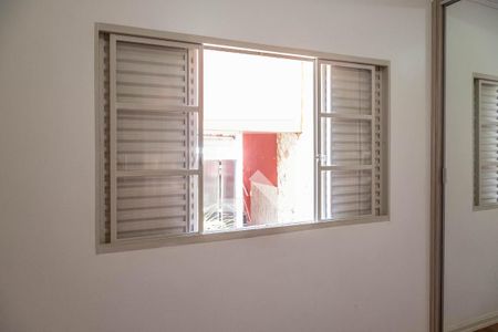 Casa à venda com 100m², 3 quartos e 2 vagasQuarto 3