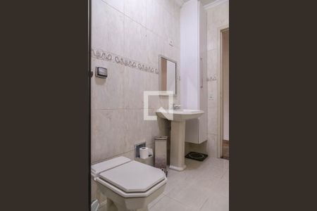 Casa à venda com 100m², 3 quartos e 2 vagasBanheiro