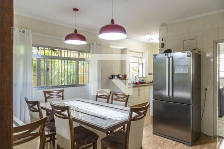 Casa à venda com 100m², 3 quartos e 2 vagasCopa