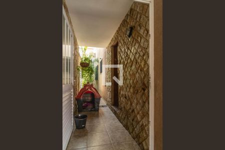 Casa à venda com 100m², 3 quartos e 2 vagasEntrada