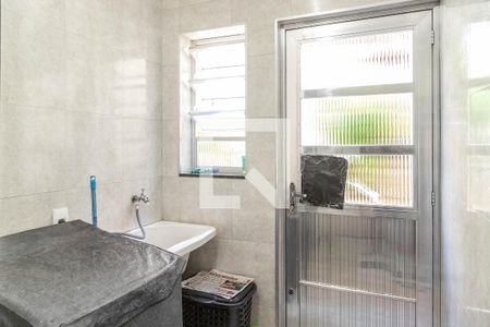 Casa à venda com 100m², 3 quartos e 2 vagasÁrea de Serviço