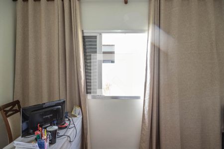 Casa à venda com 100m², 3 quartos e 2 vagasQuarto 2