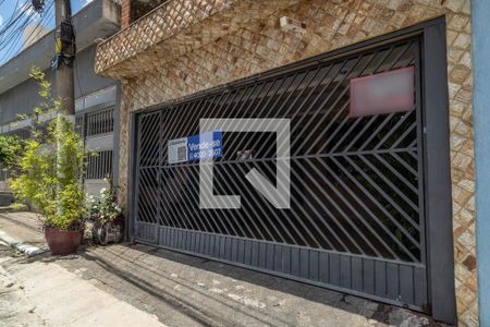 Casa à venda com 100m², 3 quartos e 2 vagasFachada