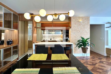 Sala de apartamento para alugar com 3 quartos, 110m² em Copacabana, Rio de Janeiro