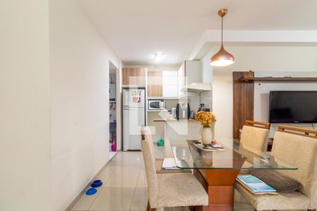 Sala de apartamento à venda com 2 quartos, 65m² em Vila Augusta, Guarulhos