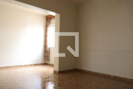 Casa à venda com 275m², 3 quartos e 2 vagassala de jantar